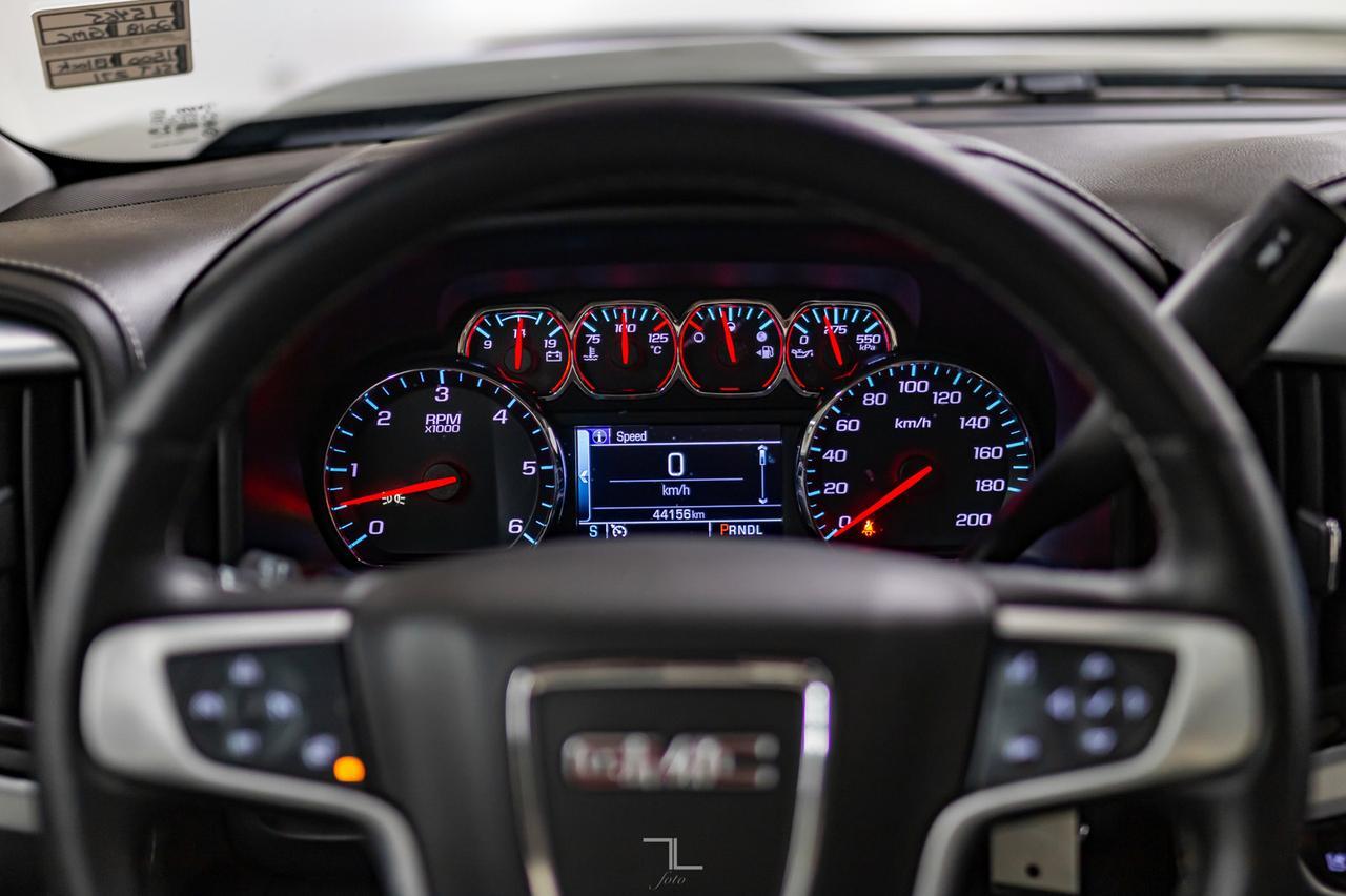 2018 GMC Sierra 1500 4x4 Crew Cab SLT Z71 Leather Roof 4" Lift Kit Red Deer AB