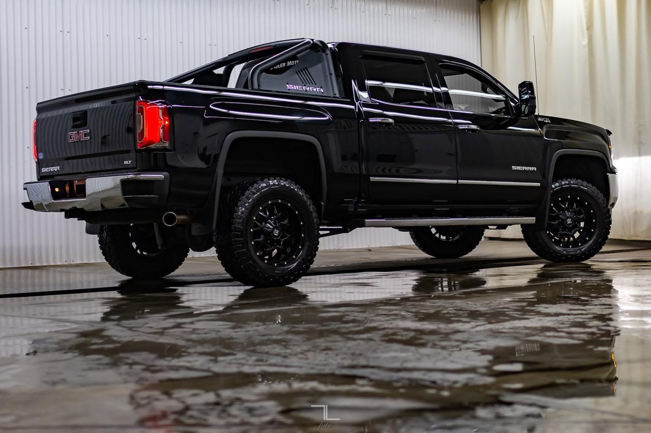 2018 GMC Sierra 1500 4x4 Crew Cab SLT Z71 Leather Roof 4" Lift Kit Red Deer AB
