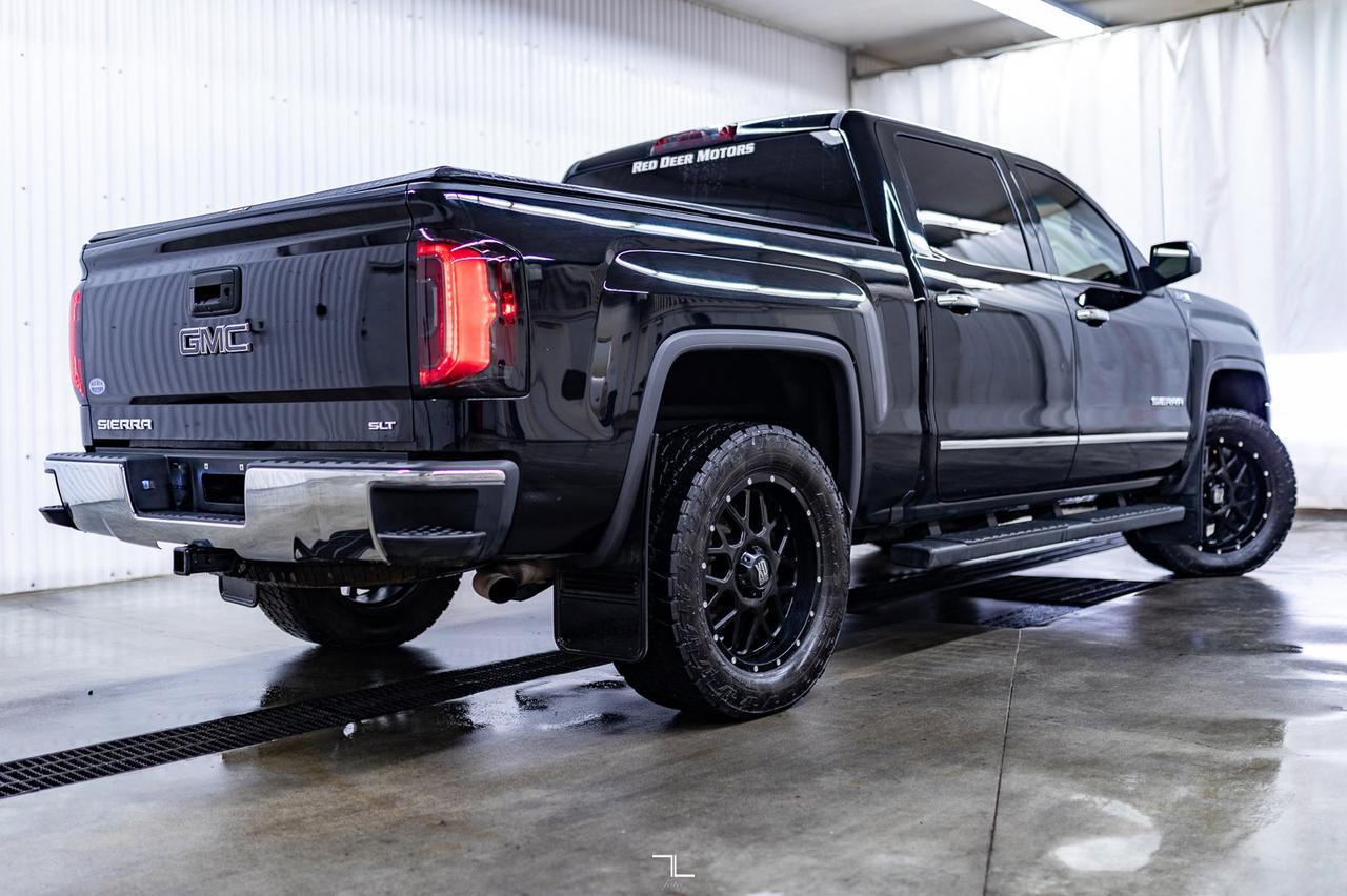 2018 GMC Sierra 1500 4x4 Crew Cab SLT Z71 Leather Roof BCam Red Deer AB