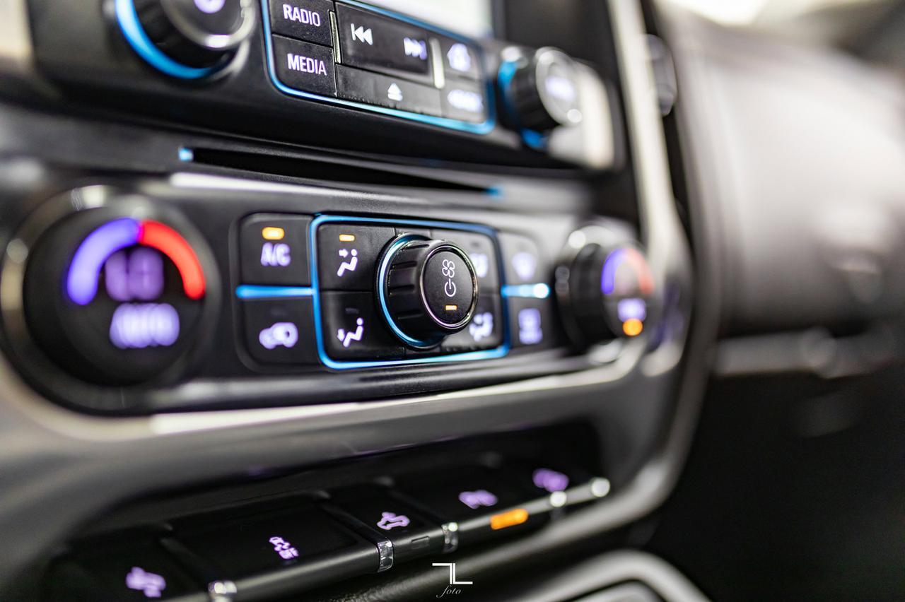 2018 GMC Sierra 1500 4x4 Crew Cab SLT Z71 Leather Roof Nav BCam Red Deer AB