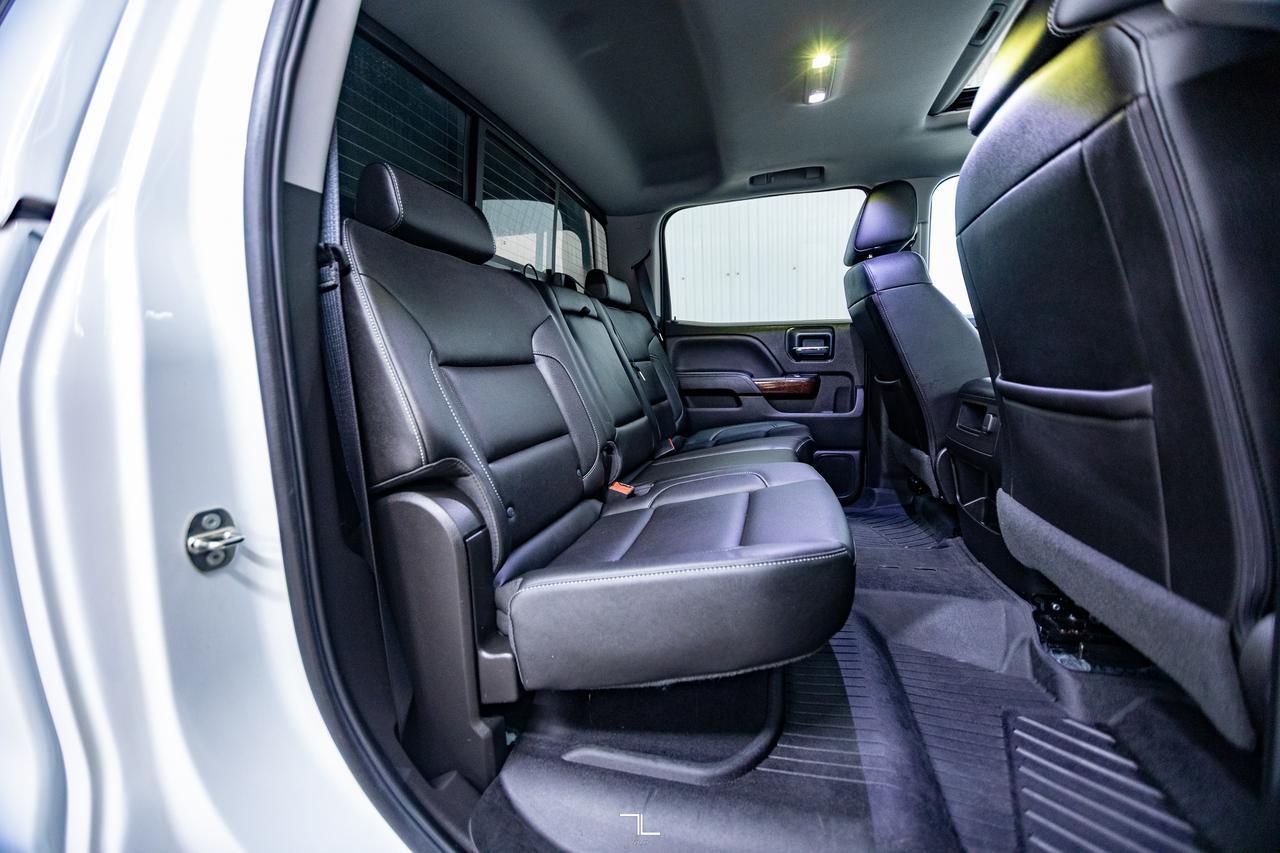 2018 GMC Sierra 1500 4x4 Crew Cab SLT Z71 Leather Roof Nav Red Deer AB