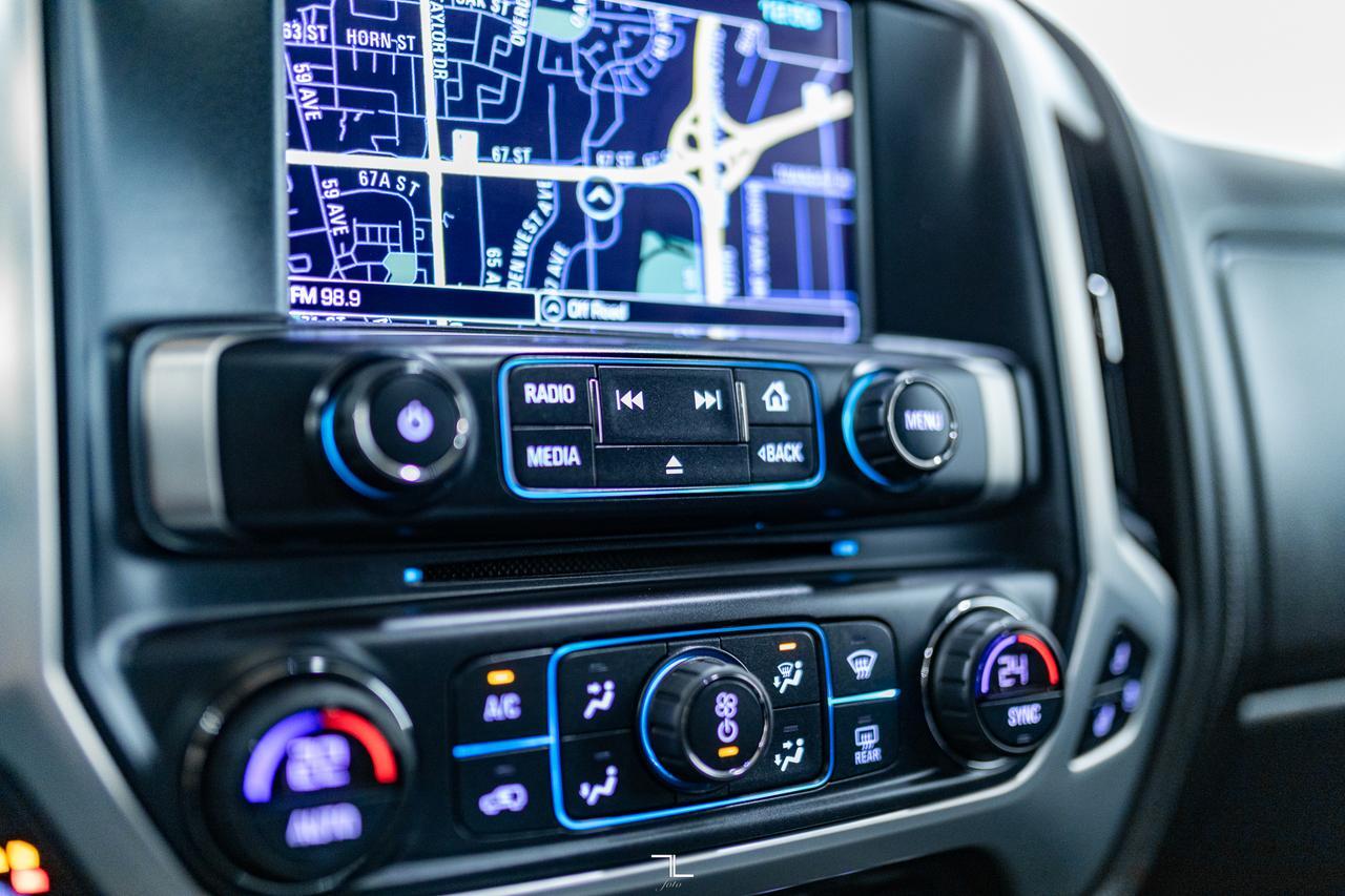 2018 GMC Sierra 1500 4x4 Crew Cab SLT Z71 Leather Roof Nav Red Deer AB