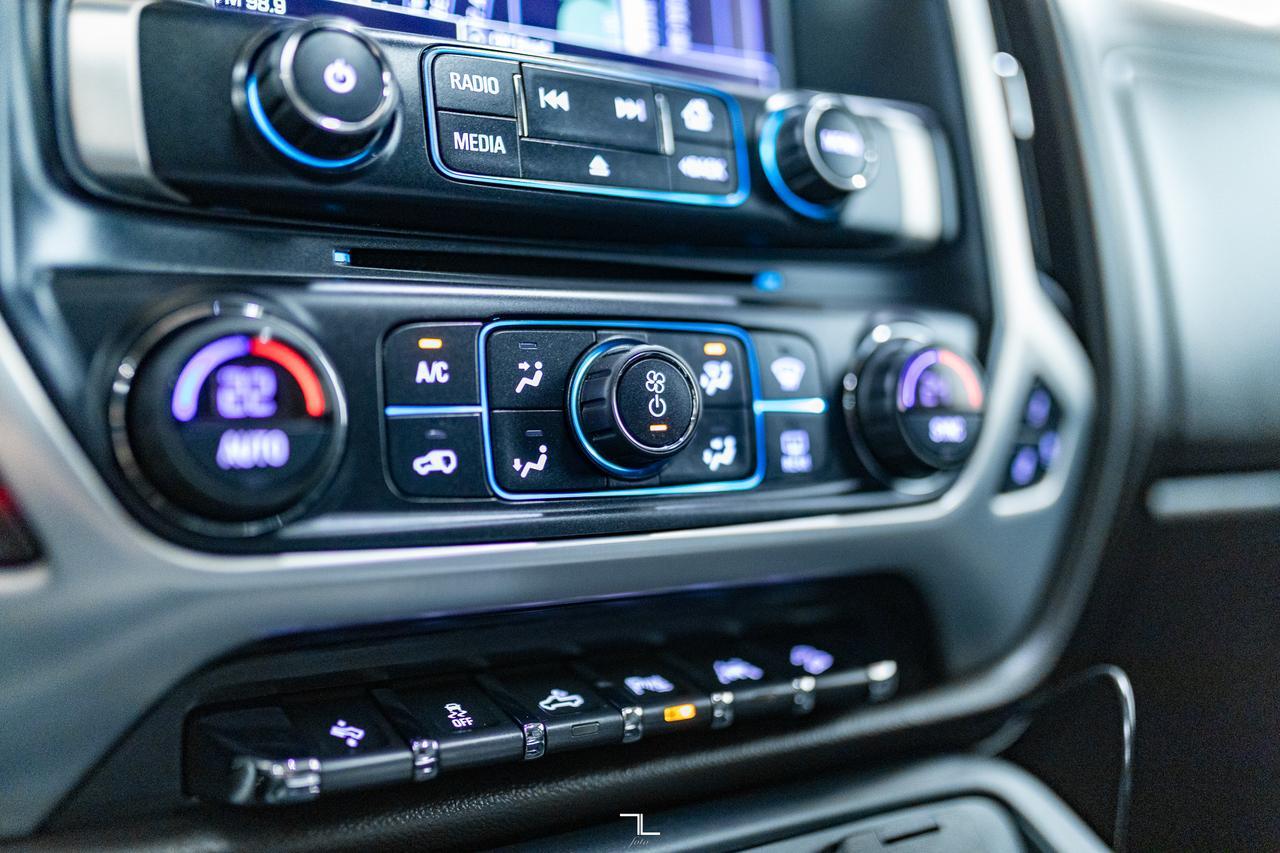 2018 GMC Sierra 1500 4x4 Crew Cab SLT Z71 Leather Roof Nav Red Deer AB