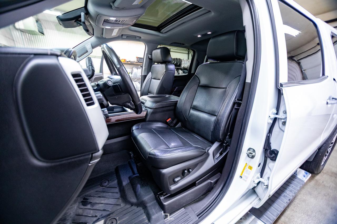 2018 GMC Sierra 1500 4x4 Crew Cab SLT Z71 Leather Roof Nav Red Deer AB