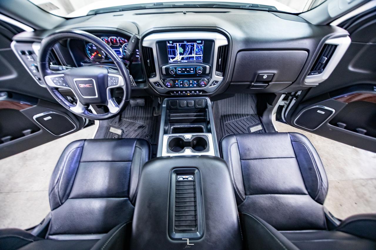 2018 GMC Sierra 1500 4x4 Crew Cab SLT Z71 Leather Roof Nav Red Deer AB