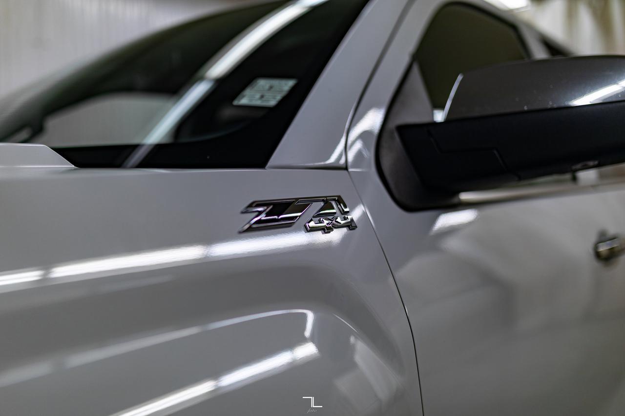 2018 GMC Sierra 1500 4x4 Crew Cab SLT Z71 Leather Roof Nav Red Deer AB