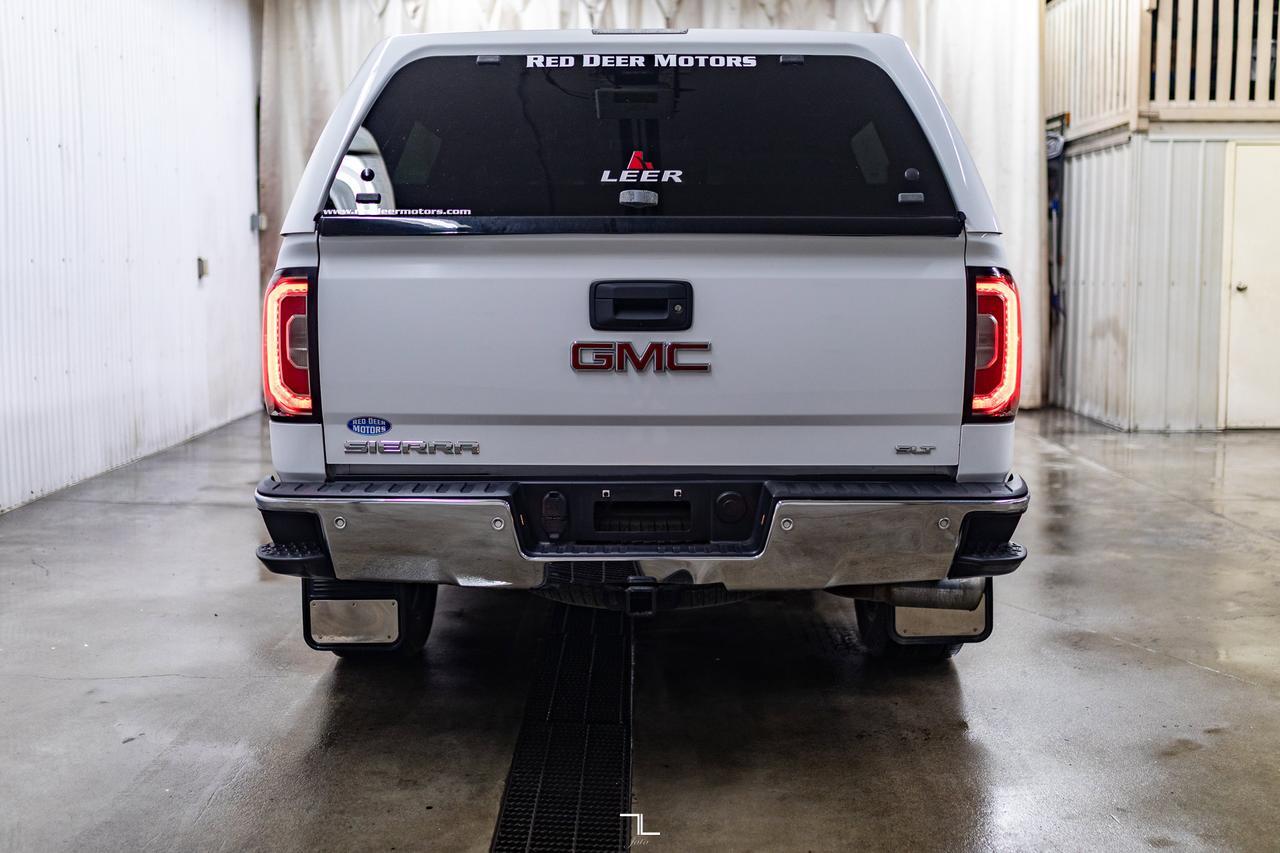 2018 GMC Sierra 1500 4x4 Crew Cab SLT Z71 Leather Roof Nav Red Deer AB