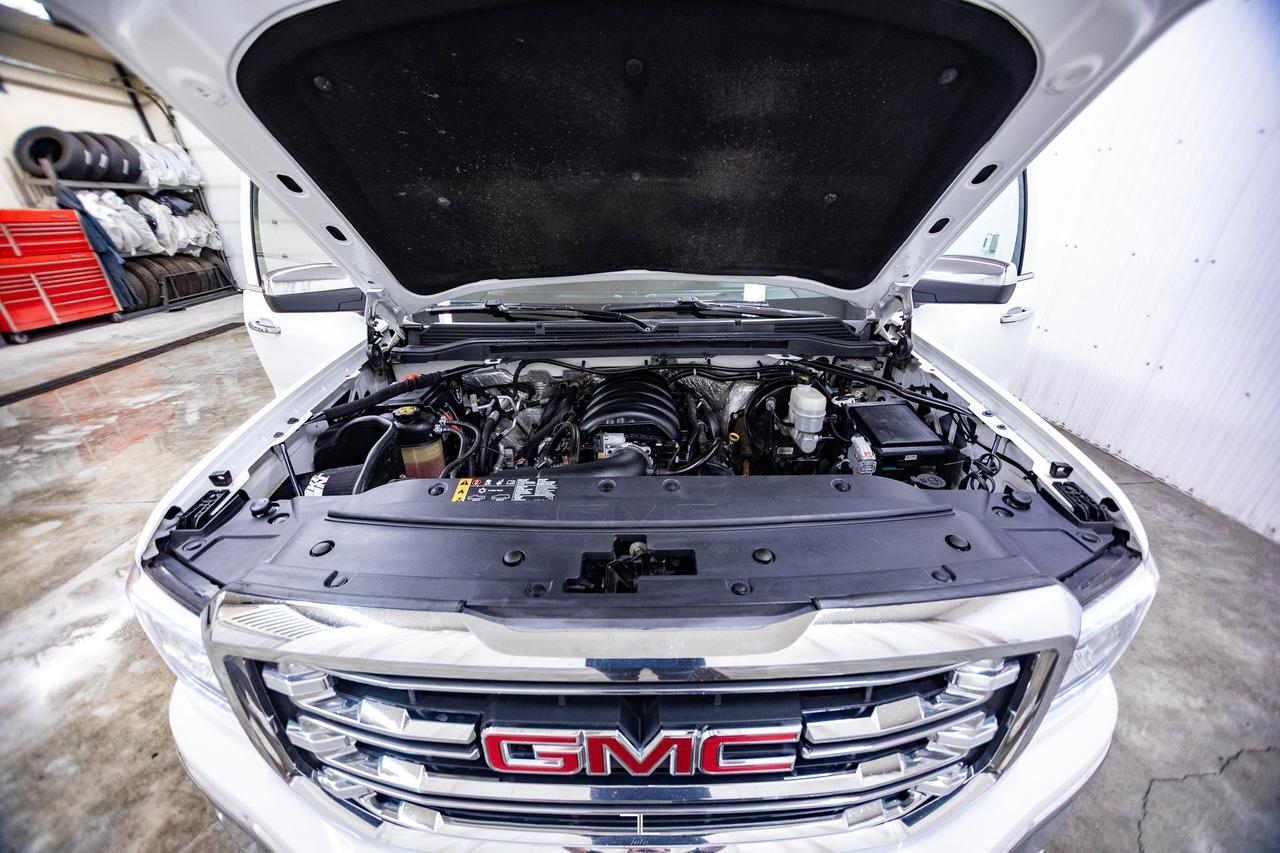 2018 GMC Sierra 1500 4x4 Crew Cab SLT Z71 Leather Roof Nav Red Deer AB