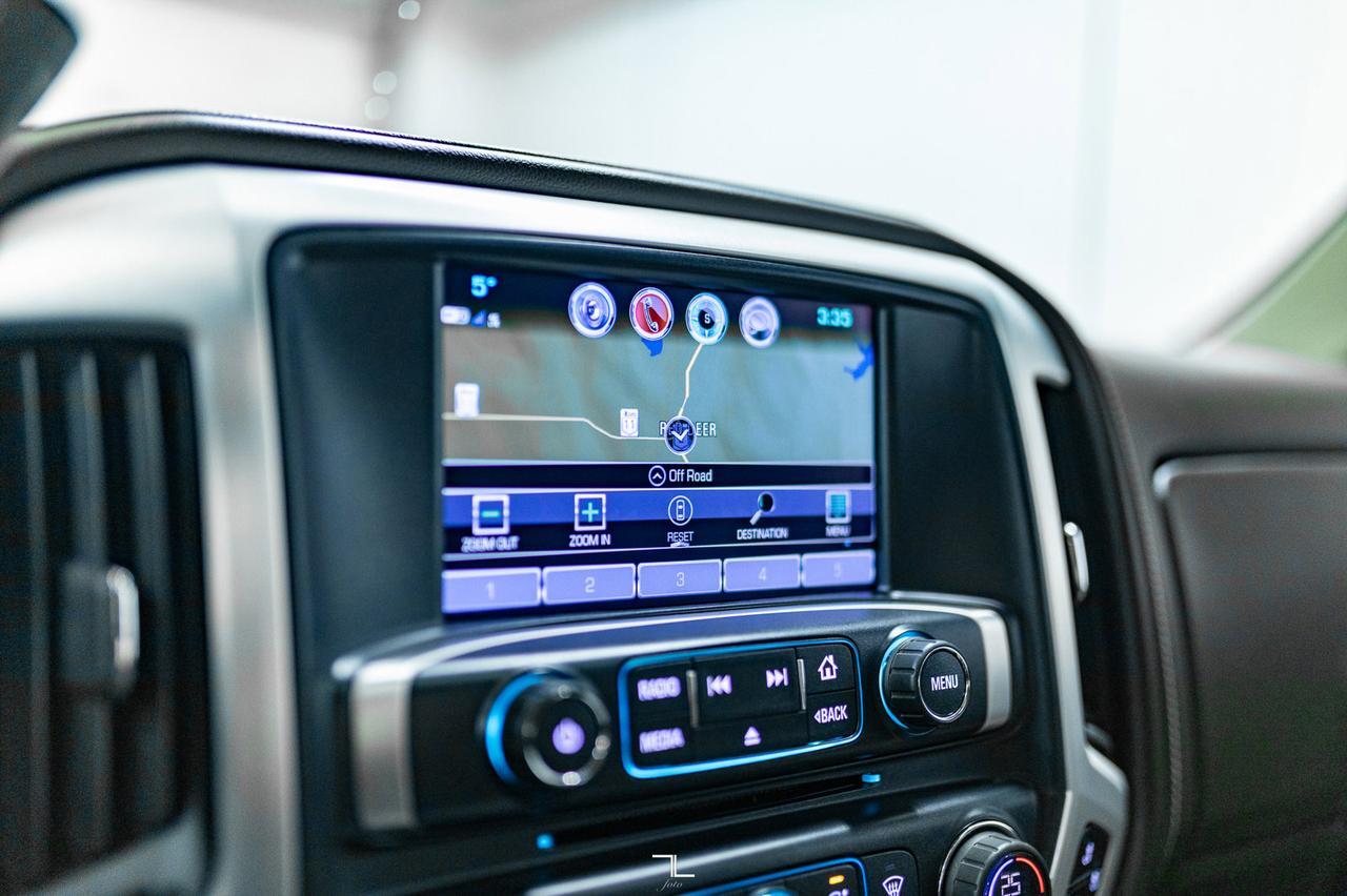 2018 GMC Sierra 1500 4x4 Crew Cab SLT Z71 Leather Roof Nav Red Deer AB