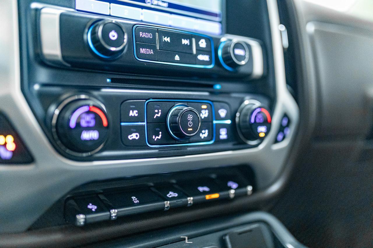 2018 GMC Sierra 1500 4x4 Crew Cab SLT Z71 Leather Roof Nav Red Deer AB