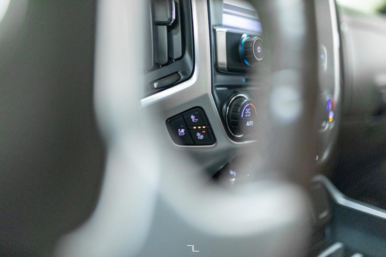 2018 GMC Sierra 1500 4x4 Crew Cab SLT Z71 Leather Roof Nav Red Deer AB