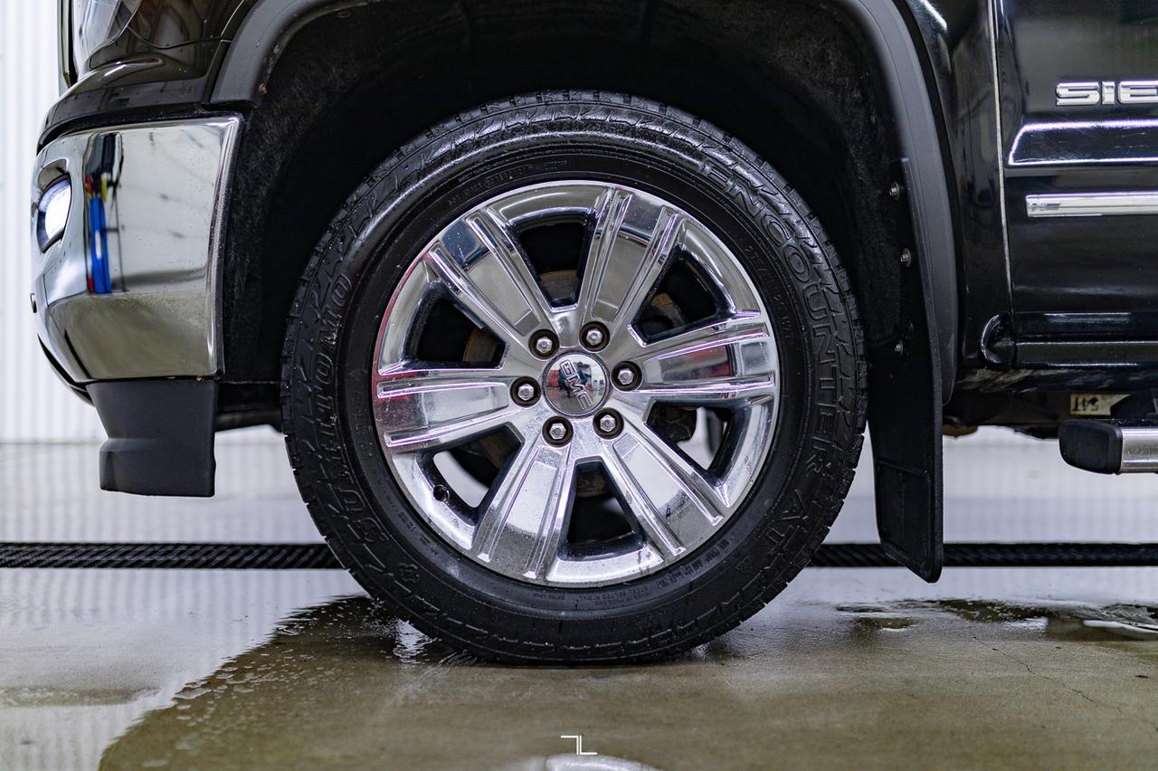 2018 GMC Sierra 1500 4x4 Crew Cab SLT Z71 Leather Roof Nav Red Deer AB