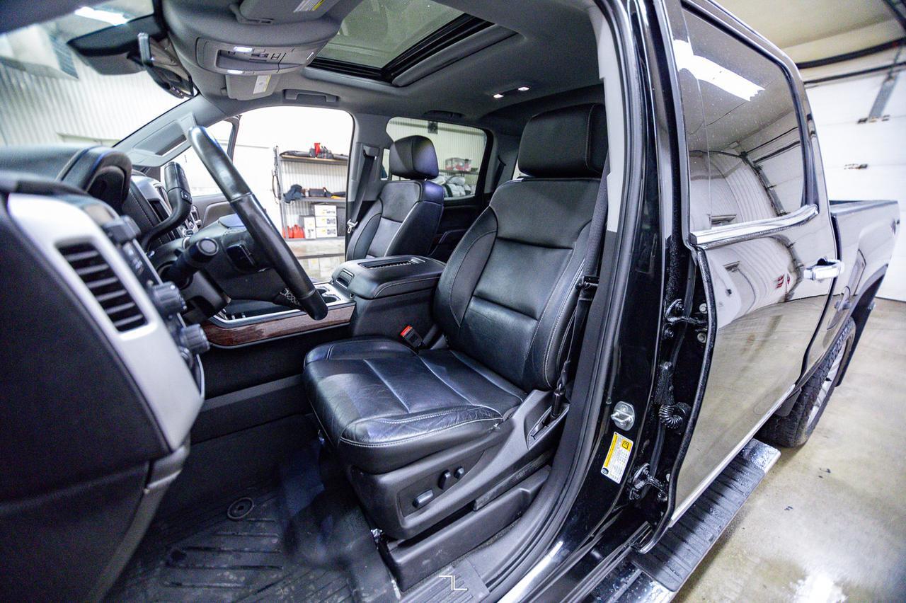 2018 GMC Sierra 1500 4x4 Crew Cab SLT Z71 Leather Roof Nav Red Deer AB