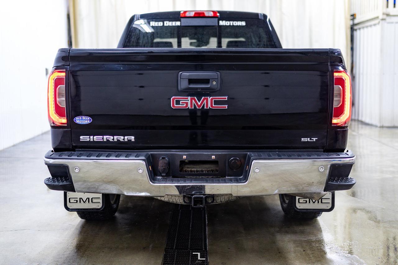 2018 GMC Sierra 1500 4x4 Crew Cab SLT Z71 Leather Roof Nav Red Deer AB