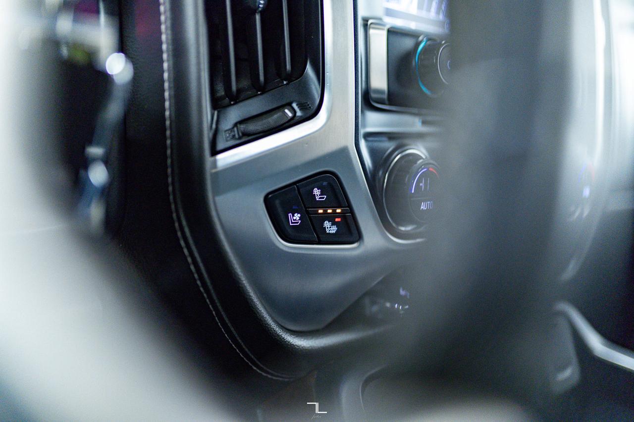 2018 GMC Sierra 1500 4x4 Crew Cab SLT Z71 Leather Roof Nav Red Deer AB