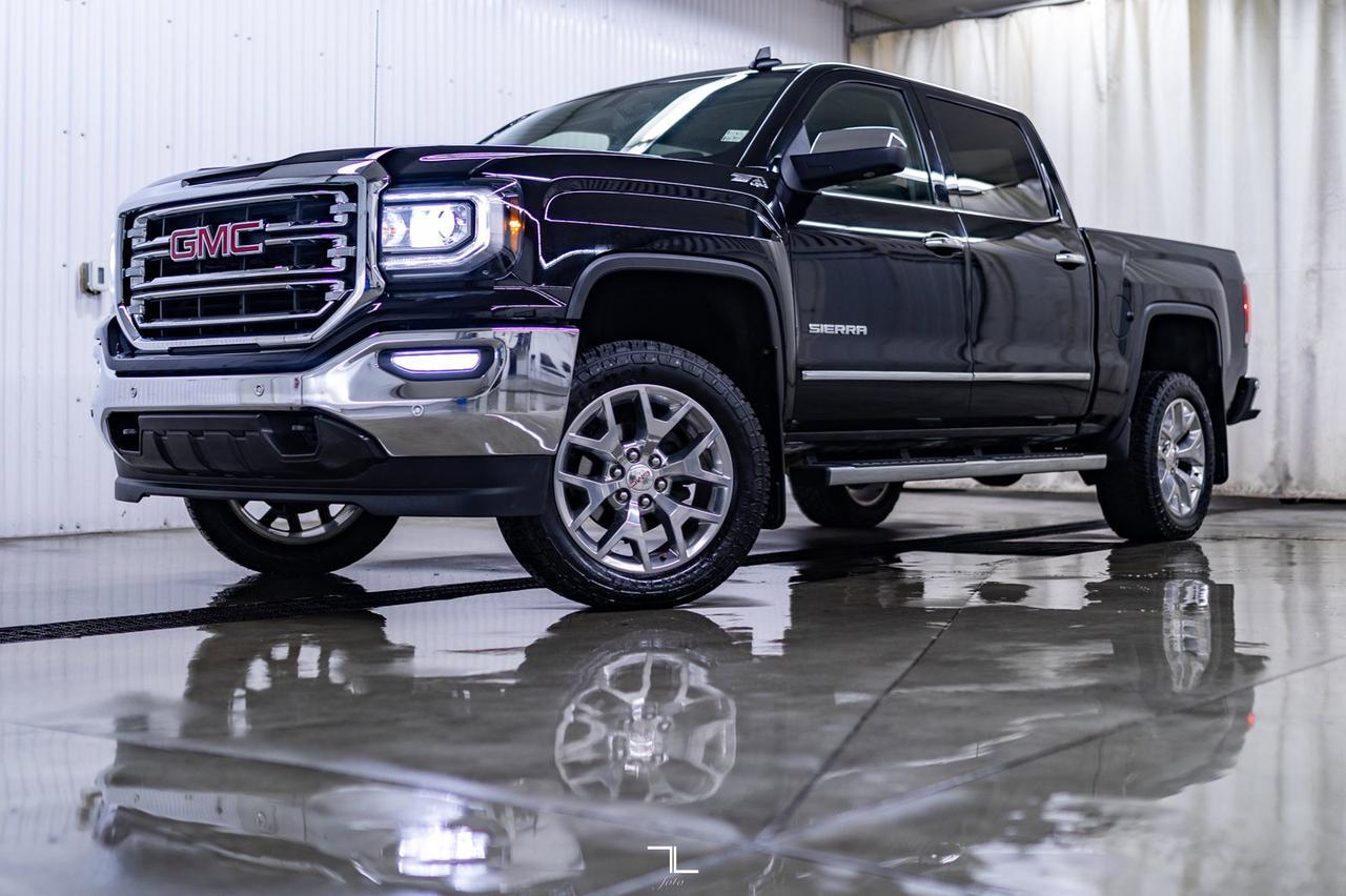 2018 GMC Sierra 1500 4x4 Crew Cab SLT Z71 Leather Roof Nav Red Deer AB