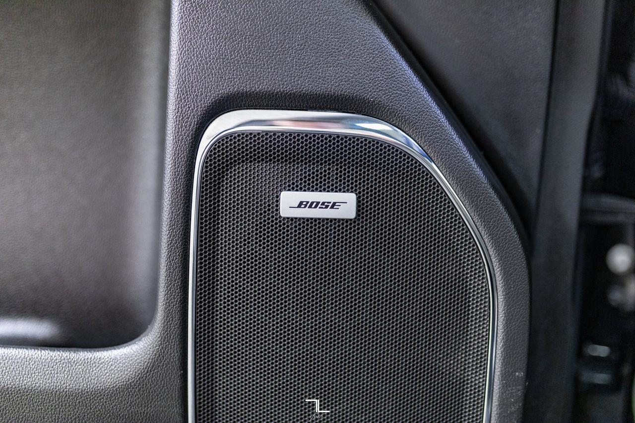 2018 GMC Sierra 1500 4x4 Crew Cab SLT Z71 Leather Roof Nav Red Deer AB