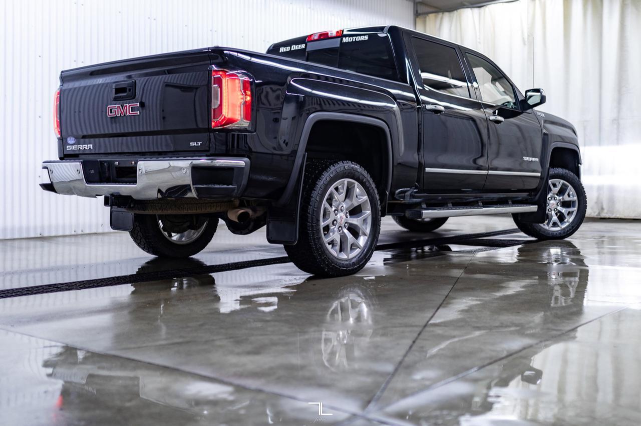2018 GMC Sierra 1500 4x4 Crew Cab SLT Z71 Leather Roof Nav Red Deer AB