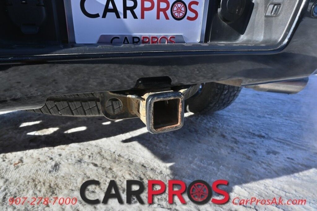 2018 GMC Sierra 1500 Denali - 6.2L V8 - 4X4 - Crew Cab - Heated & Cooled Leather Seats - Heated Steering Wheel - Bose Premium Speakers - Sunroof - Navigation - Running Boards - Backup Camera - Tow Package - 22in Premium Wheels - 1 Owner Anchorage AK