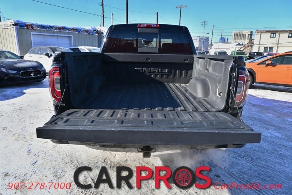 2018 GMC Sierra 1500 Denali - 6.2L V8 - 4X4 - Crew Cab - Heated & Cooled Leather Seats - Heated Steering Wheel - Bose Premium Speakers - Sunroof - Navigation - Running Boards - Backup Camera - Tow Package - 22in Premium Wheels - 1 Owner Anchorage AK
