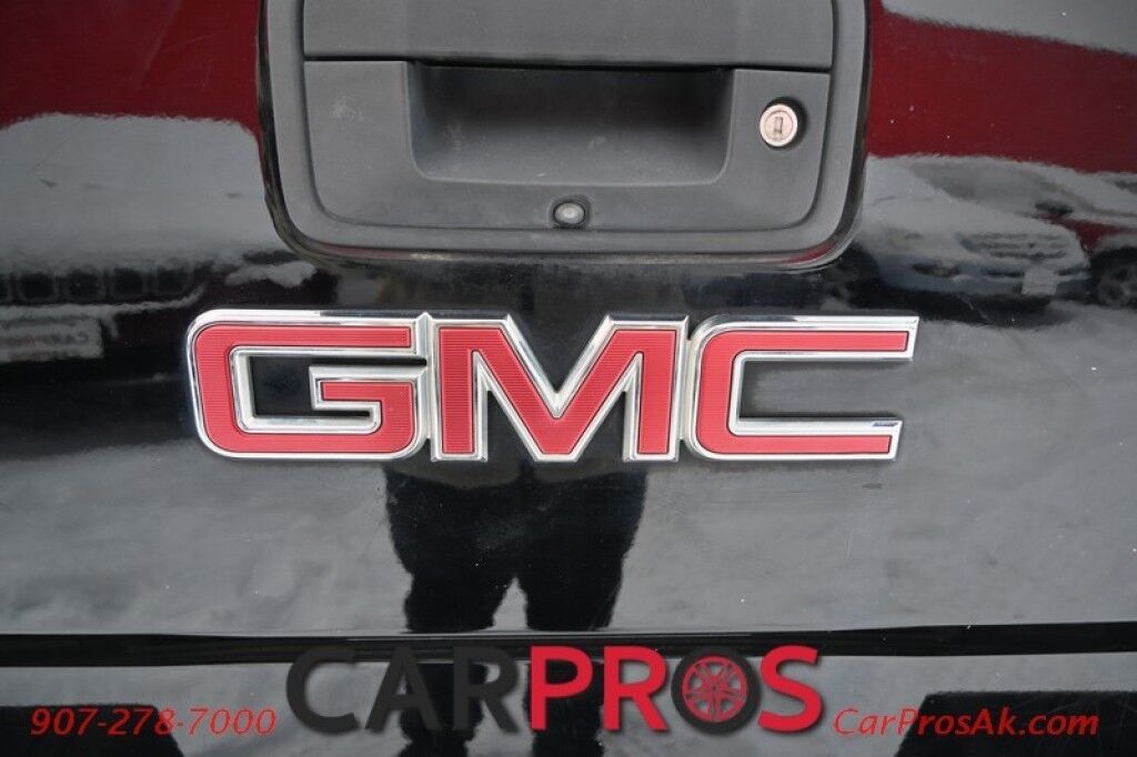 2018 GMC Sierra 1500 Denali - 6.2L V8 - Ultimate Pkg - 4X4 - Crew Cab - Heated/Cooled Leather Seats - Heated Steering Wheel - Bose Sounds System - Backup Camera - Navigation - Bluetooth - Sunroof - Bedliner - Brake Controller - Tow Pkg - 1 Owner Anchorage AK