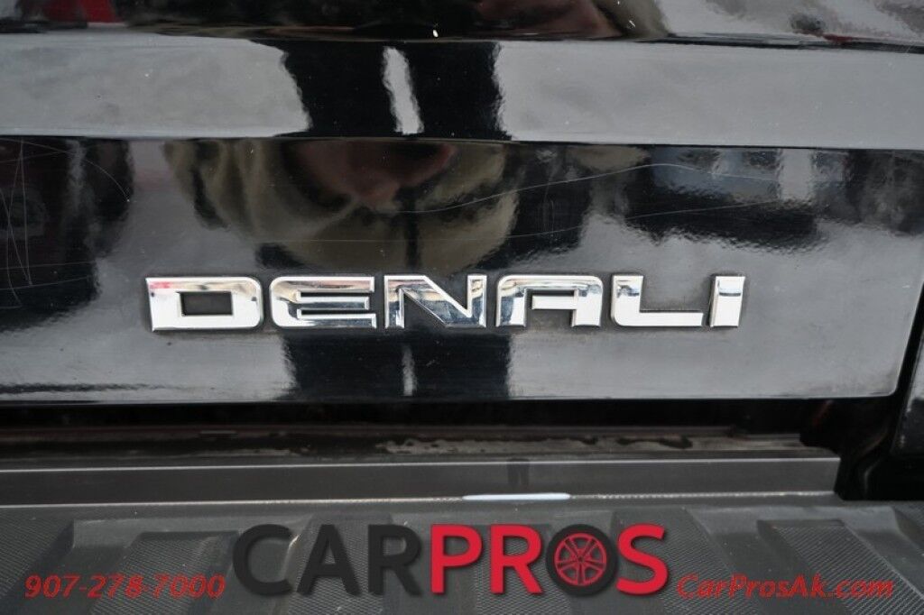 2018 GMC Sierra 1500 Denali - 6.2L V8 - Ultimate Pkg - 4X4 - Crew Cab - Heated/Cooled Leather Seats - Heated Steering Wheel - Bose Sounds System - Backup Camera - Navigation - Bluetooth - Sunroof - Bedliner - Brake Controller - Tow Pkg - 1 Owner Anchorage AK