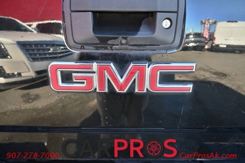 2018 GMC Sierra 1500 Denali - 6.2L V8 - Ultimate Pkg - 4X4 - Crew Cab - Heated/Cooled Leather Seats - Heated Steering Wheel - Bose Sounds System - Backup Camera - Navigation - Bluetooth - Sunroof - Bedliner - Brake Controller - Tow Pkg - 1 Owner Anchorage AK