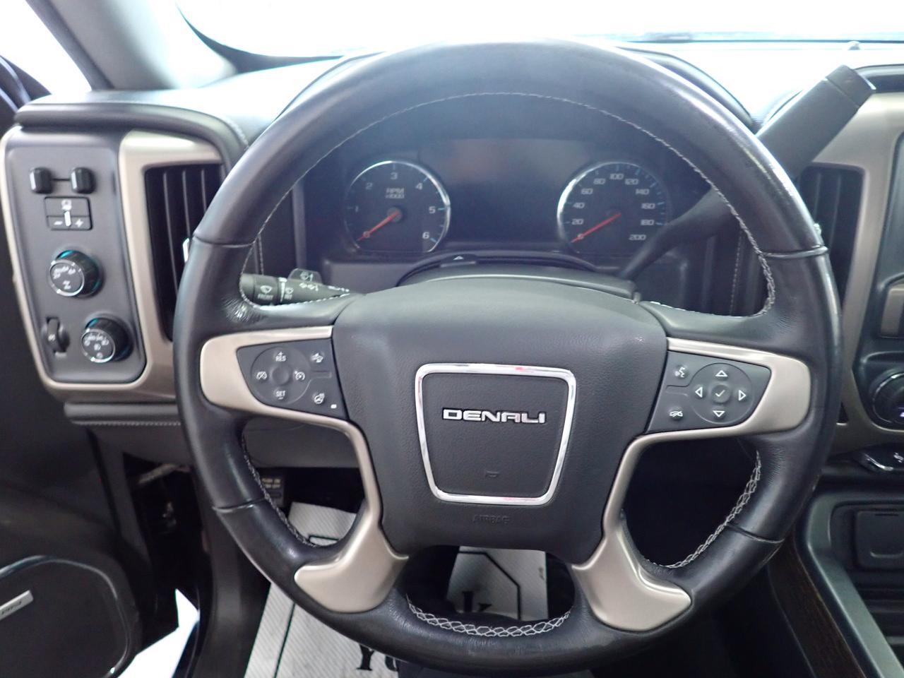 2018 GMC Sierra 1500 Denali 4WD CREW CAB LEATHER SUNROOF Listowel ON