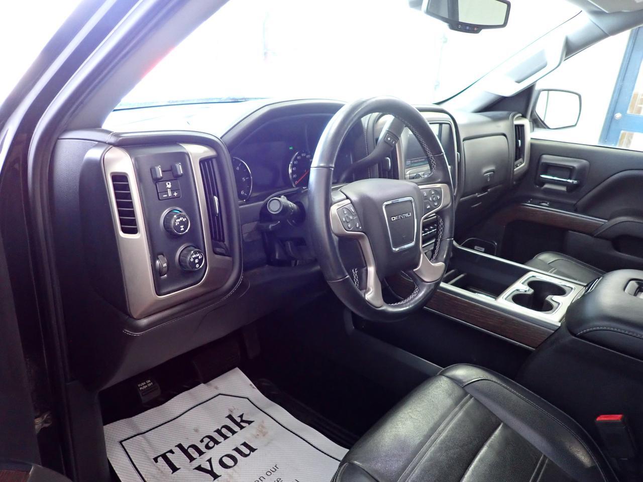 2018 GMC Sierra 1500 Denali 4WD CREW CAB LEATHER SUNROOF Listowel ON