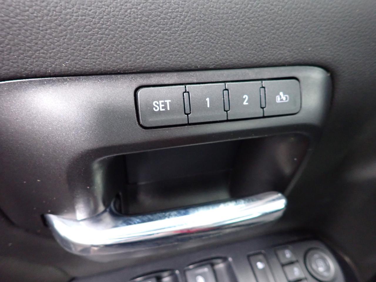 2018 GMC Sierra 1500 Denali 4WD CREW CAB LEATHER SUNROOF Listowel ON