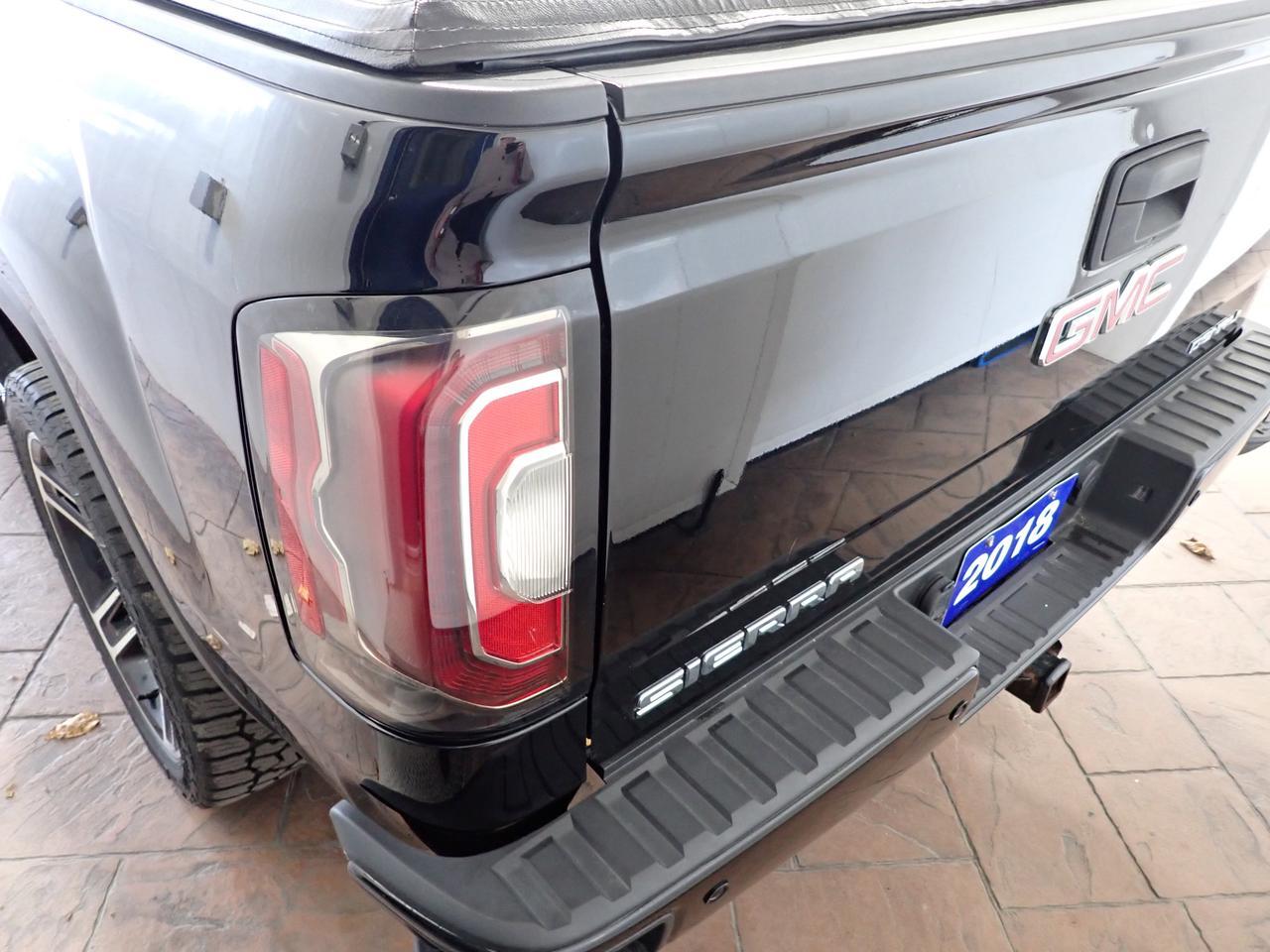 2018 GMC Sierra 1500 Denali 4WD CREW CAB LEATHER SUNROOF Listowel ON