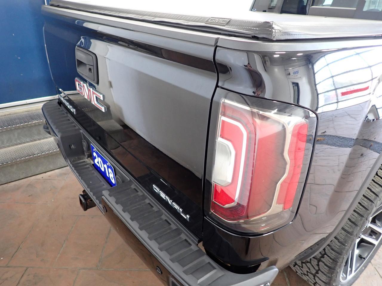 2018 GMC Sierra 1500 Denali 4WD CREW CAB LEATHER SUNROOF Listowel ON