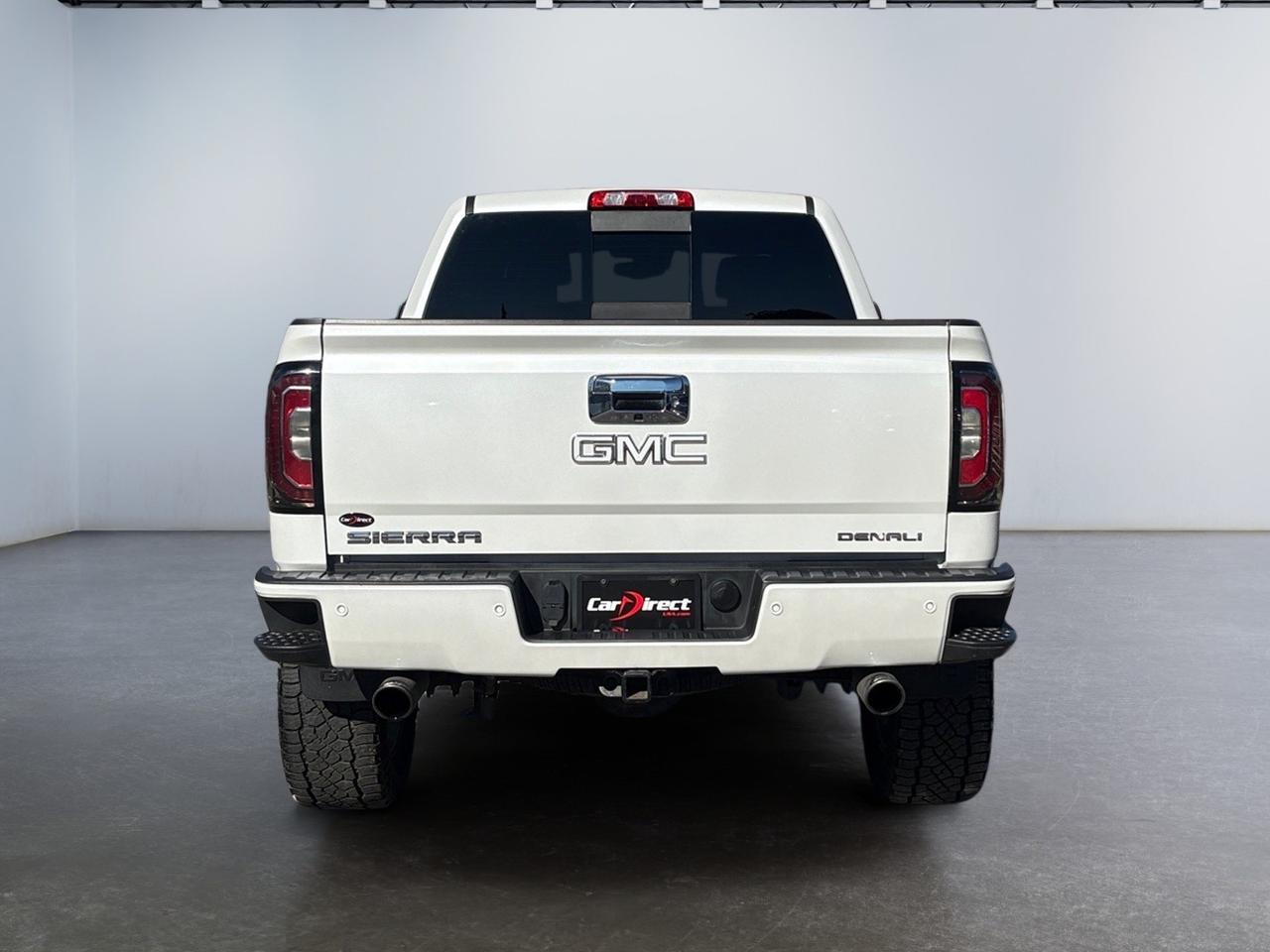 2018 GMC Sierra 1500 Denali, POWER RUNNING BOARDS, TOW PACKAGE, BACKUP CAMERAS, HEATED & COOLING SEATS, SUNROOF, NAVIGATION, LIFTED, PARKING SENSORS, ONLY 54K MILES, GMC IS READY TO RIDE! Virginia Beach VA