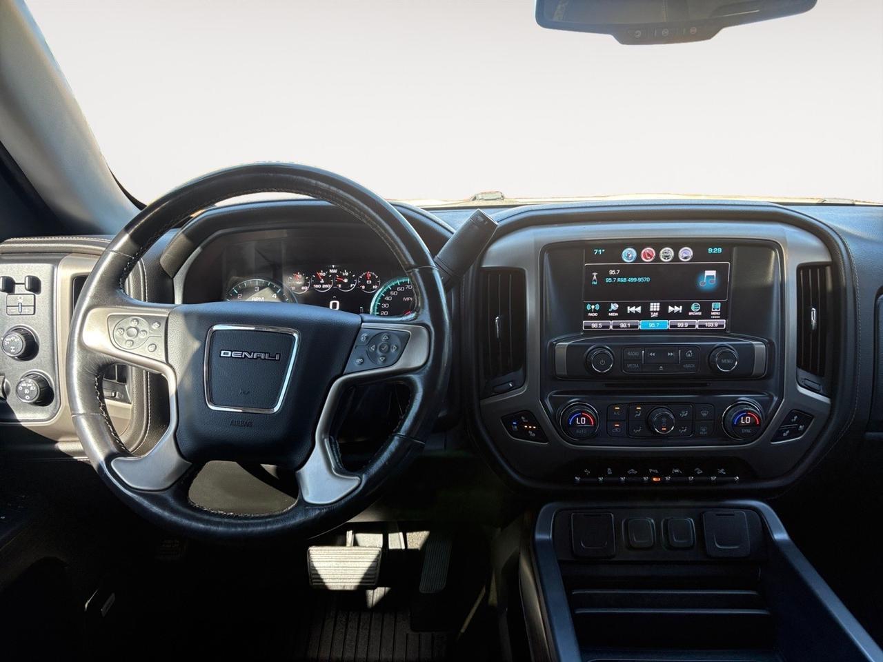 2018 GMC Sierra 1500 Denali, POWER RUNNING BOARDS, TOW PACKAGE, BACKUP CAMERAS, HEATED & COOLING SEATS, SUNROOF, NAVIGATION, LIFTED, PARKING SENSORS, ONLY 54K MILES, GMC IS READY TO RIDE! Virginia Beach VA