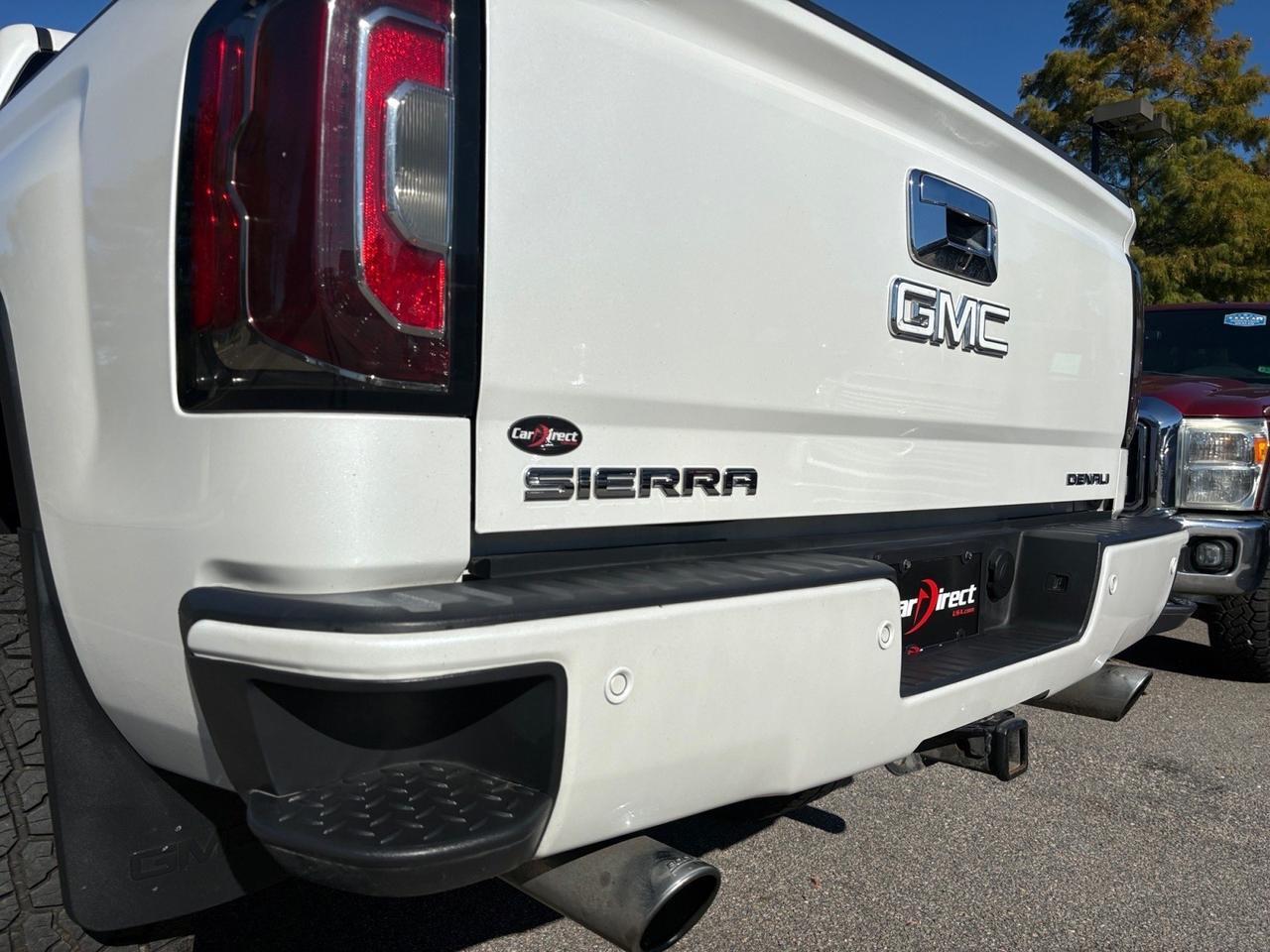 2018 GMC Sierra 1500 Denali, POWER RUNNING BOARDS, TOW PACKAGE, BACKUP CAMERAS, HEATED & COOLING SEATS, SUNROOF, NAVIGATION, LIFTED, PARKING SENSORS, ONLY 54K MILES, GMC IS READY TO RIDE! Virginia Beach VA