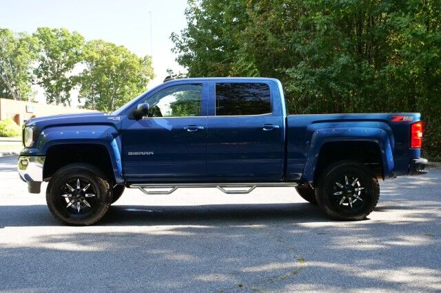 2018 GMC Sierra 1500 SLE 4X4 / American Luxury Coach Z82 / 5.3L V8! High Point NC