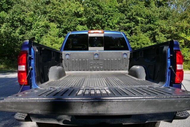 2018 GMC Sierra 1500 SLE 4X4 / American Luxury Coach Z82 / 5.3L V8! High Point NC