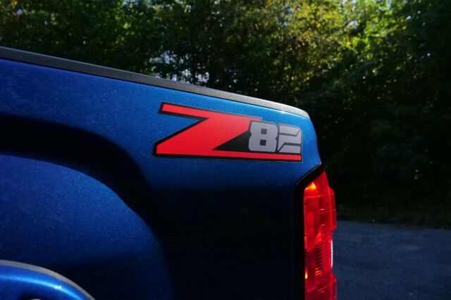 2018 GMC Sierra 1500 SLE 4X4 / American Luxury Coach Z82 / 5.3L V8! High Point NC