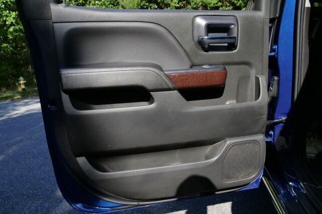 2018 GMC Sierra 1500 SLE 4X4 / American Luxury Coach Z82 / 5.3L V8! High Point NC