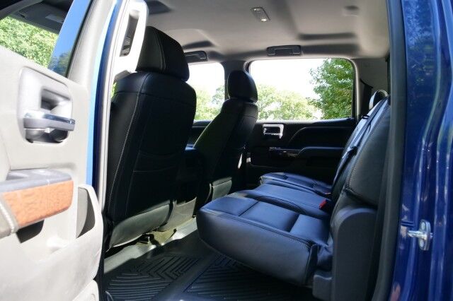 2018 GMC Sierra 1500 SLE 4X4 / American Luxury Coach Z82 / 5.3L V8! High Point NC