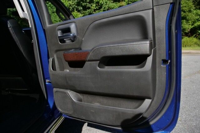 2018 GMC Sierra 1500 SLE 4X4 / American Luxury Coach Z82 / 5.3L V8! High Point NC