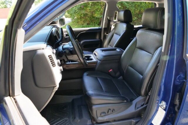 2018 GMC Sierra 1500 SLE 4X4 / American Luxury Coach Z82 / 5.3L V8! High Point NC