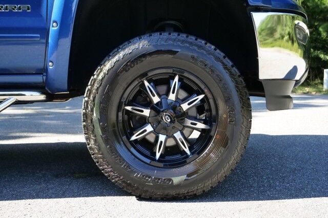 2018 GMC Sierra 1500 SLE 4X4 / American Luxury Coach Z82 / 5.3L V8! High Point NC