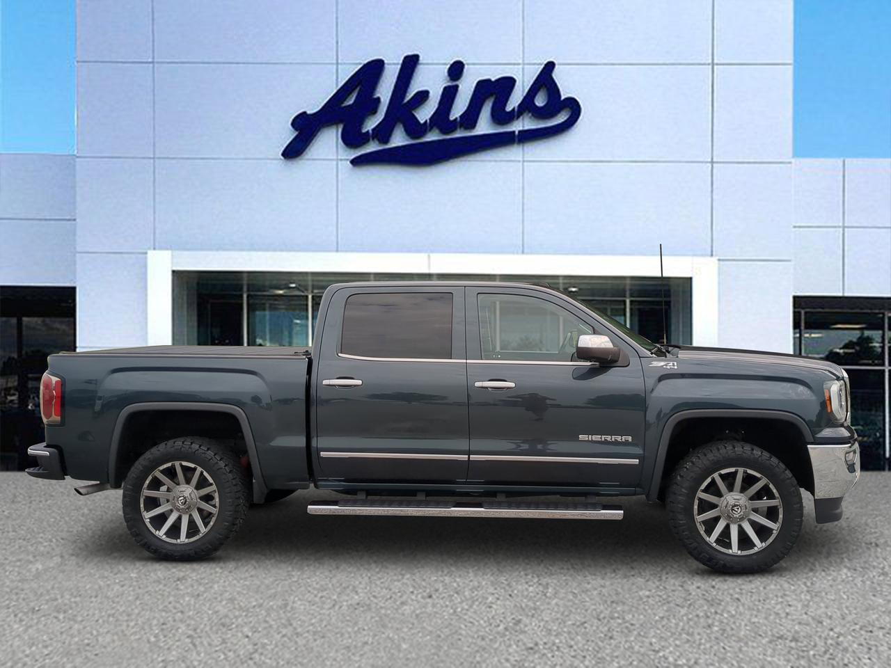2018 GMC Sierra 1500 SLT