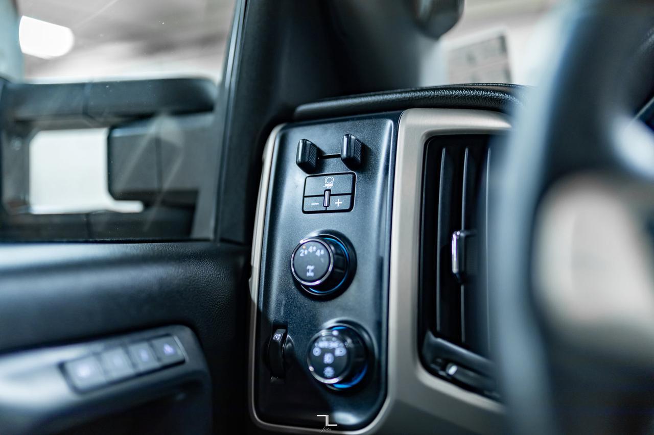 2018 GMC Sierra 2500 4x4 Crew Cab Denali HD Diesel Leather Roof Nav BCam Red Deer AB