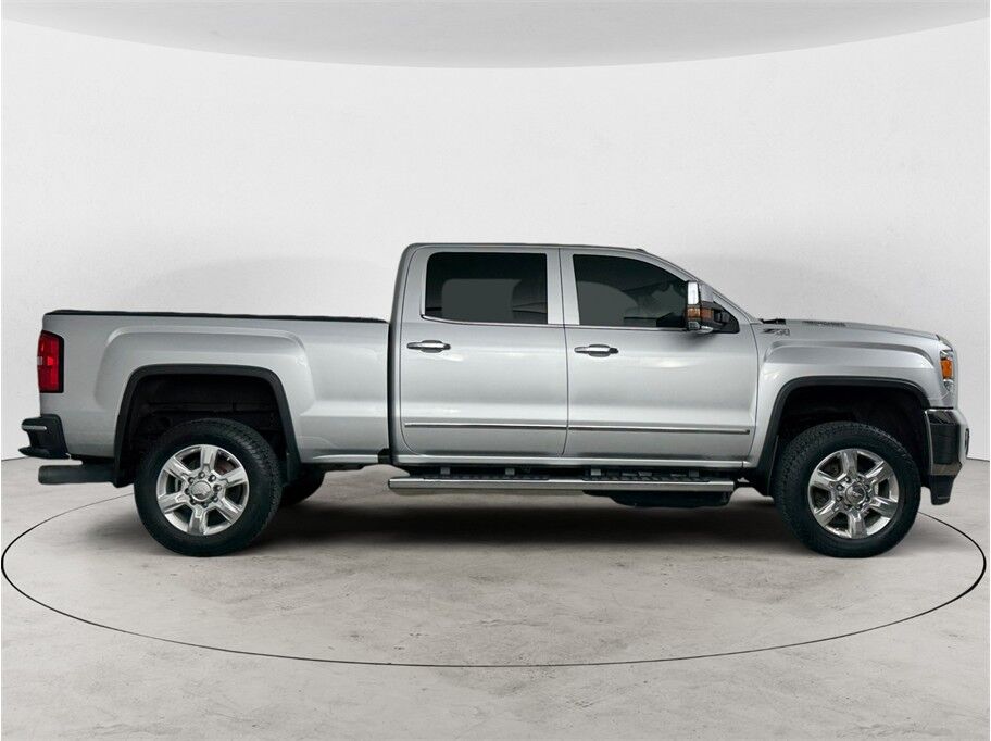 2018 GMC Sierra 2500 HD Crew Cab SLT Pickup 4D 6 1/2 ft Folsom CA