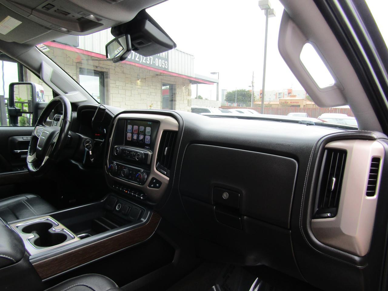 2018 GMC Sierra 2500HD 4WD Crew Cab 153.7 Denali Grand Prairie TX