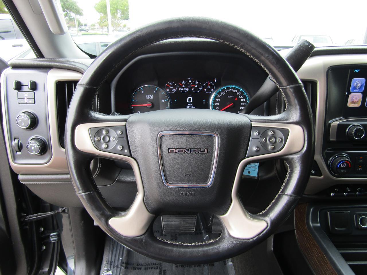2018 GMC Sierra 2500HD 4WD Crew Cab 153.7 Denali Grand Prairie TX