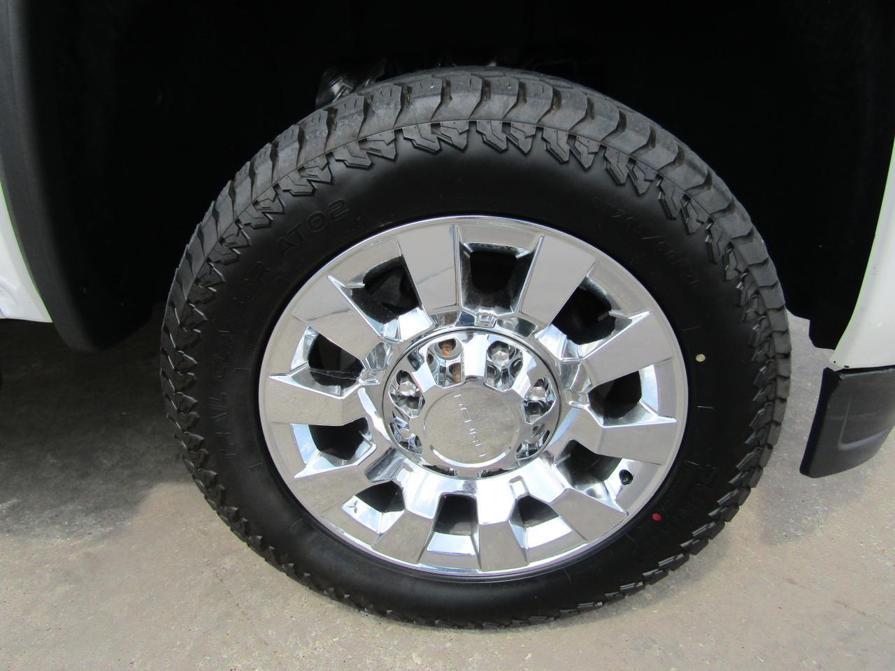 2018 GMC Sierra 2500HD 4WD Crew Cab 153.7 Denali Grand Prairie TX