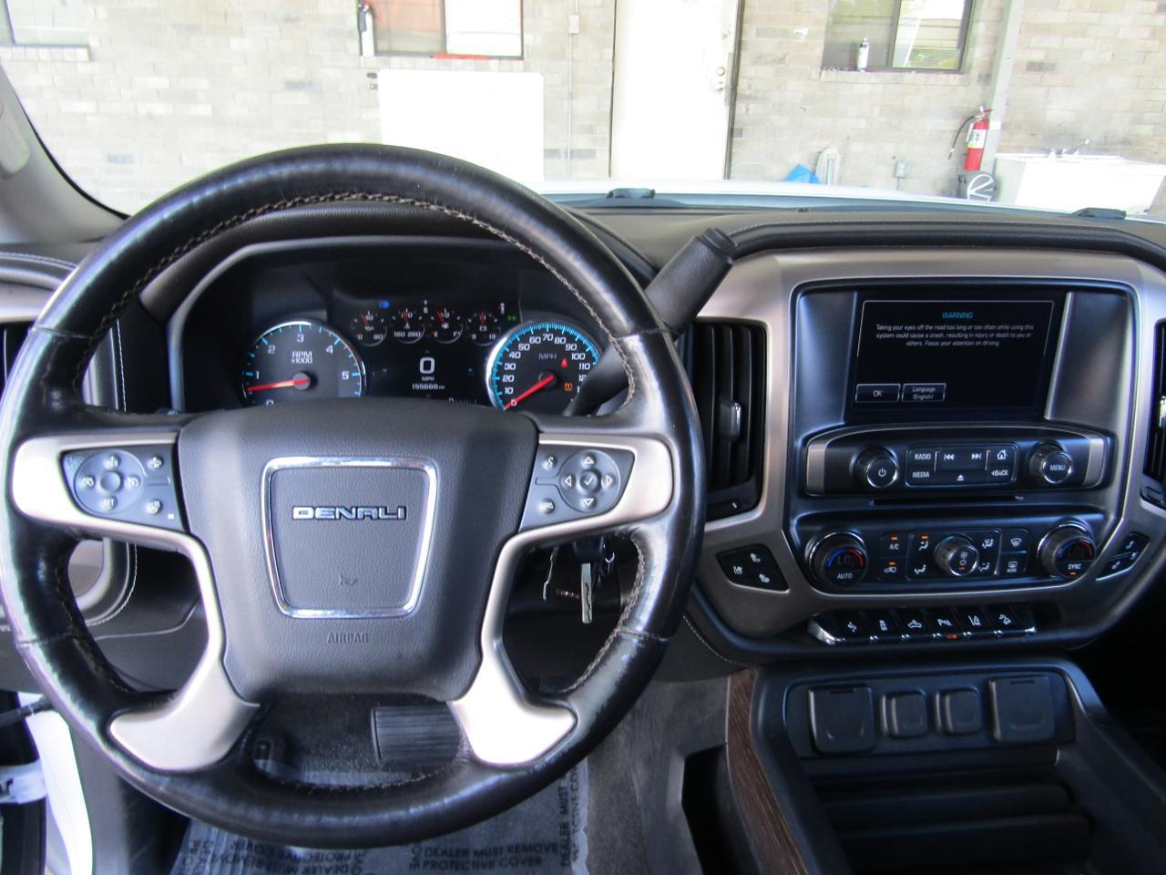 2018 GMC Sierra 2500HD 4WD Crew Cab 153.7 Denali Grand Prairie TX